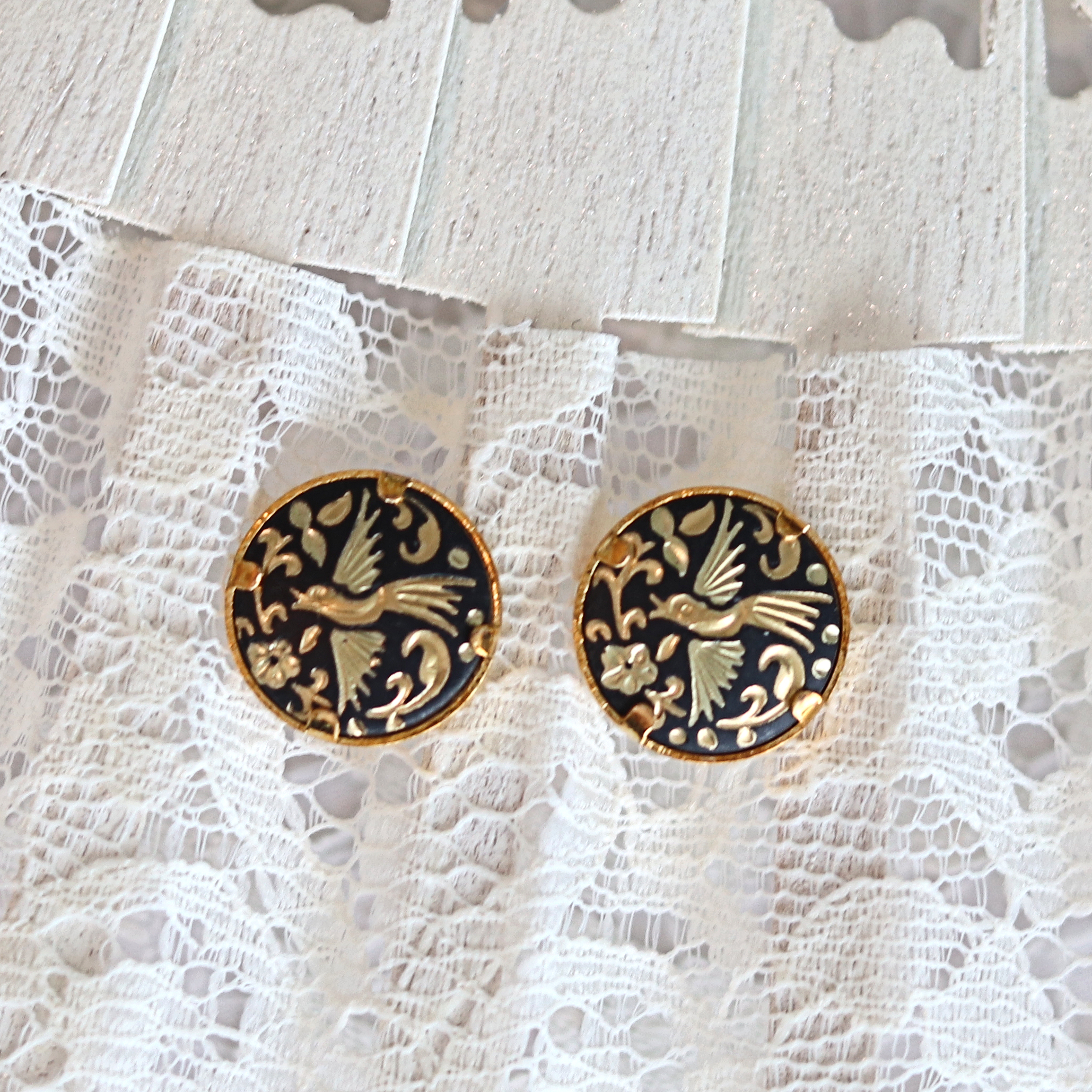 Round Post Earrings DG-310