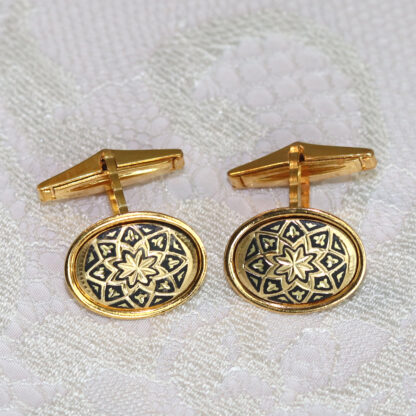 oval cufflinks