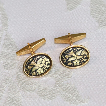 oval cufflinks