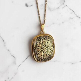 Soft Rectangle Pendant DG-21112