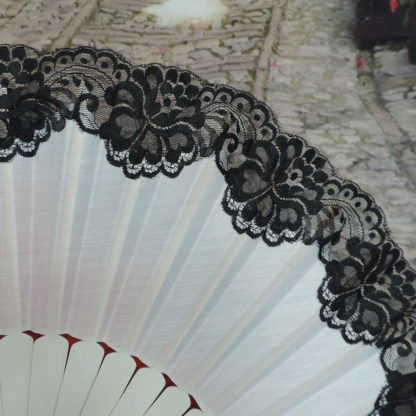 Lace trimmed pericon fan