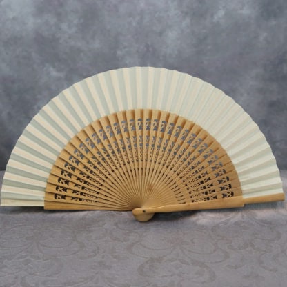 Solid color Spanish fan