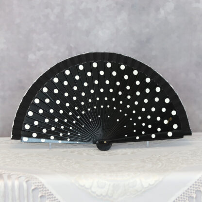 polka dot hand fan