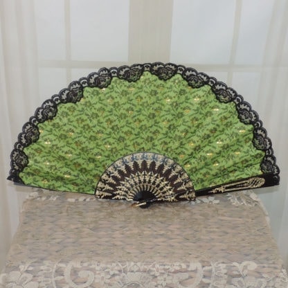 Large lace dance fan