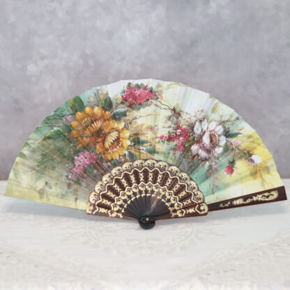 floral Spanish fan