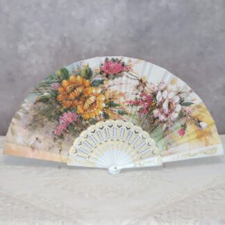 floral Spanish fan