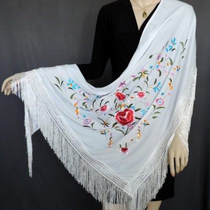 Spanish triangular knit shawl