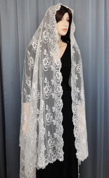 Spanish mantilla