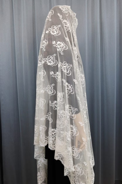 Spanish mantilla