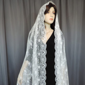 Spanish Veil Mantilla Wedding Veil Cathedral Bride Veil Wide Lace Veil Flower Veil TSDZ026