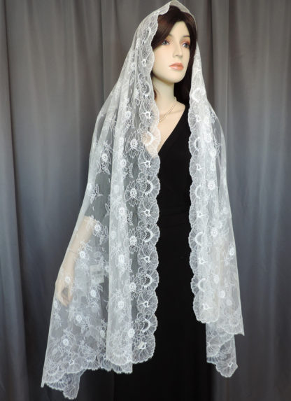 mantilla veil